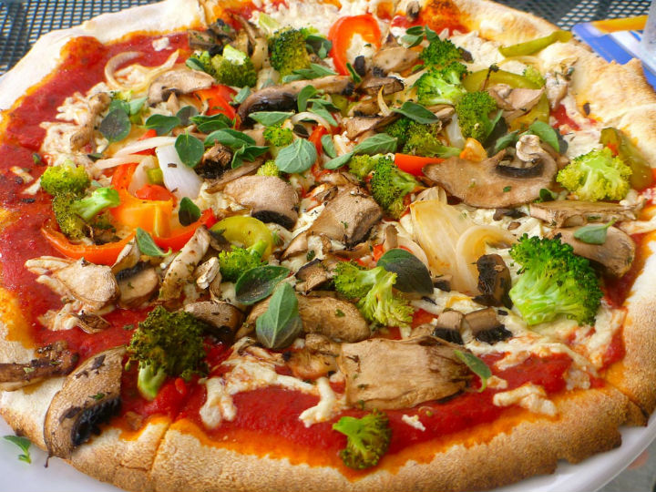 Vegan pizza by Brixx Pizza/Photo by Quyen N. via Yelp